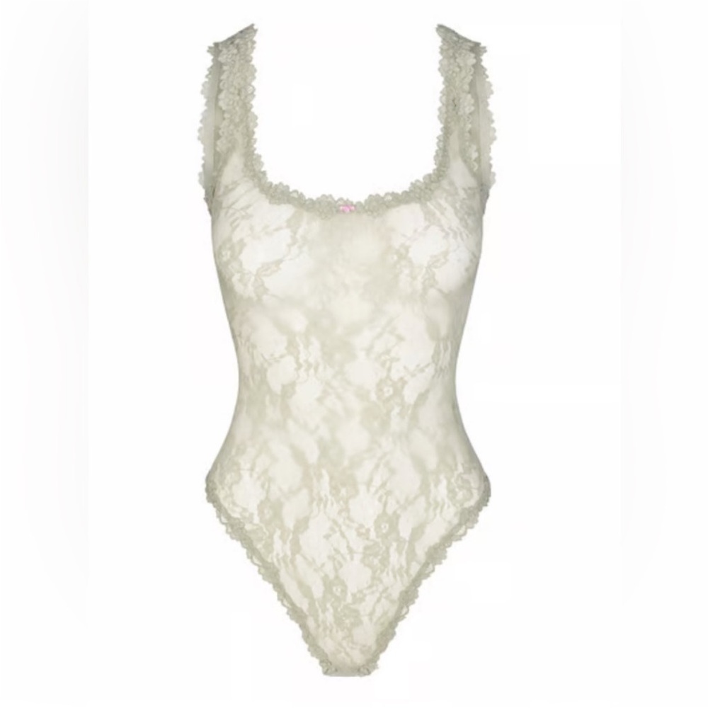 SKIMS Lace Bodysuit